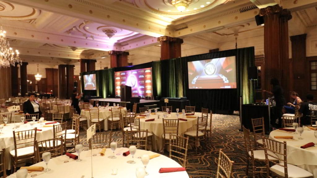 crystal tearoom, fastfold, projection screen